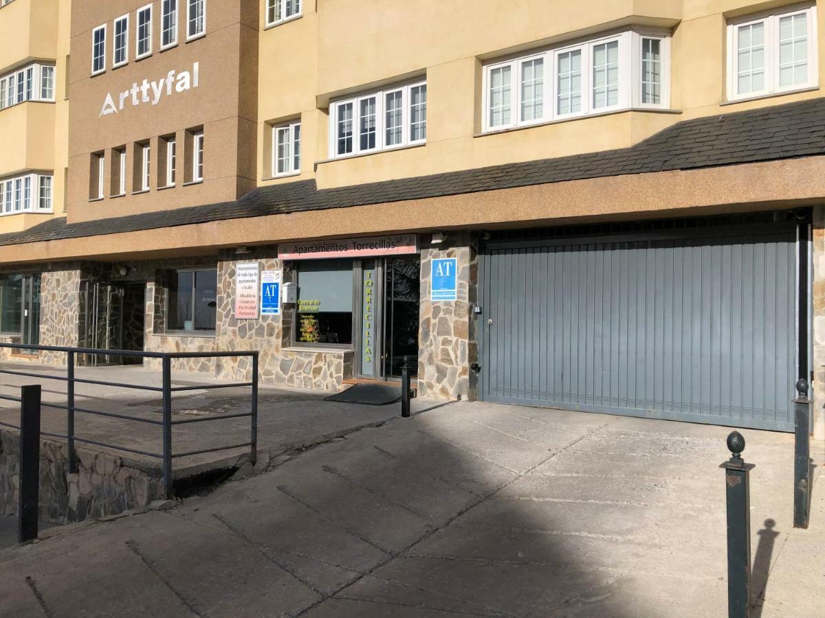 シエラネバダLoft Con Wifi Y Parking En El Corazon De Sierranevadaアパートメント エクステリア 写真
